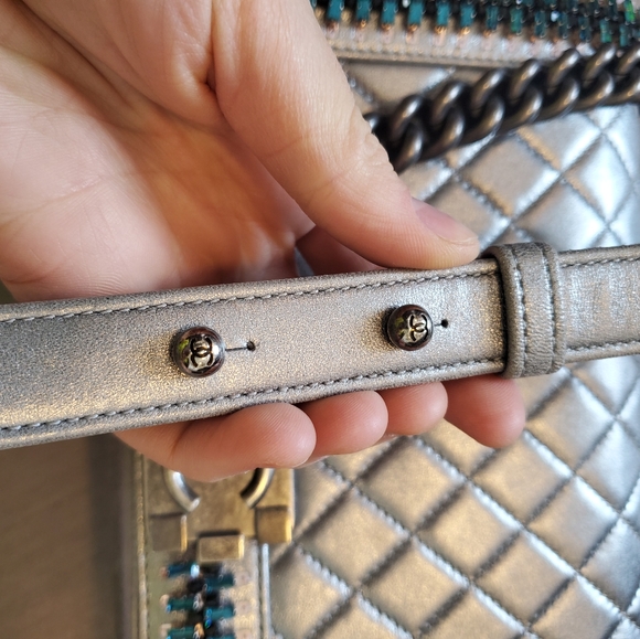 Chanel Boy Bag Silver Chain authentic rare bag - Picture 3 of 10